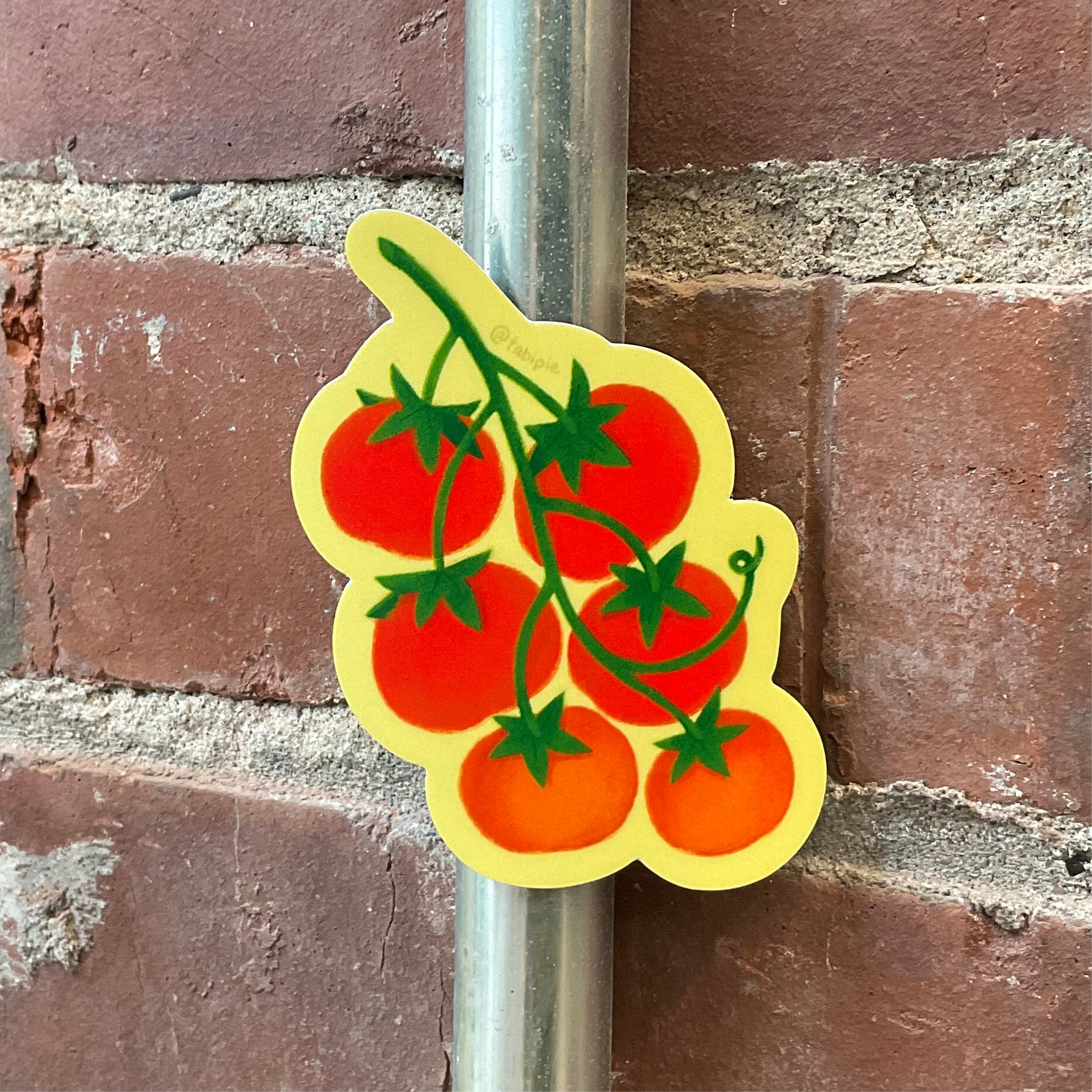Tabipie Magnet - Vine Tomatoes
