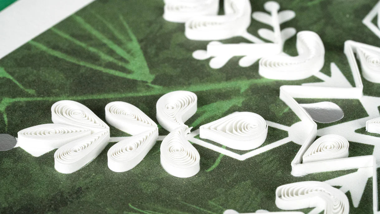 Quilling Card - Snowflake on Pine